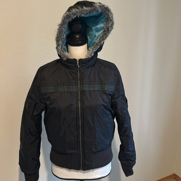 Roxy Jacket - Picture 2 of 6